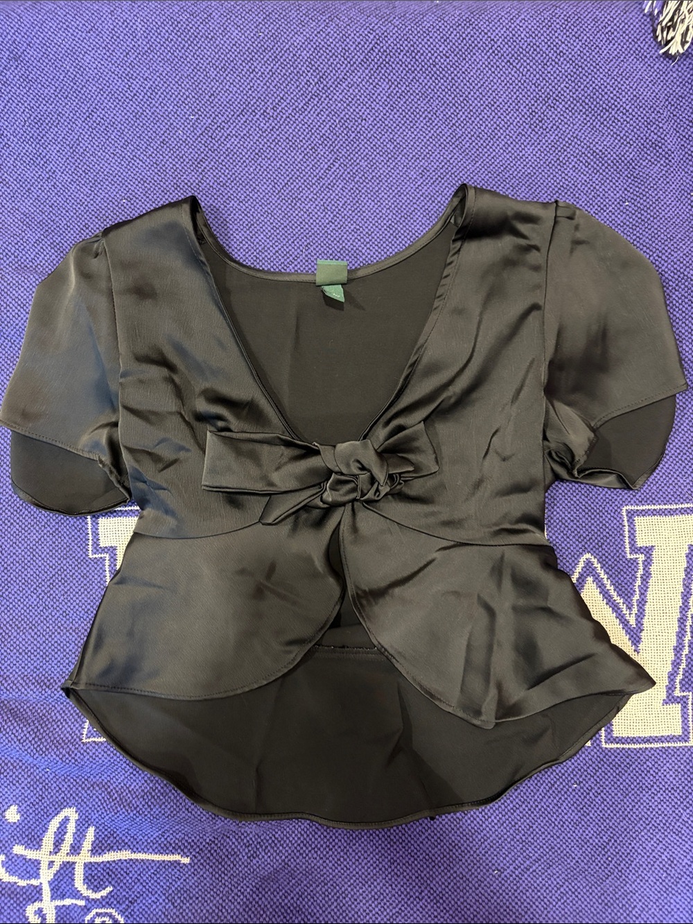 Wild Fable cropped black shirt with tie
